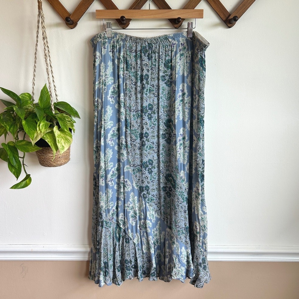 Vintage Blue Floral Patchwork Rayon Maxi‎ Skirt Tiered Boho Elastic Waist 1XL